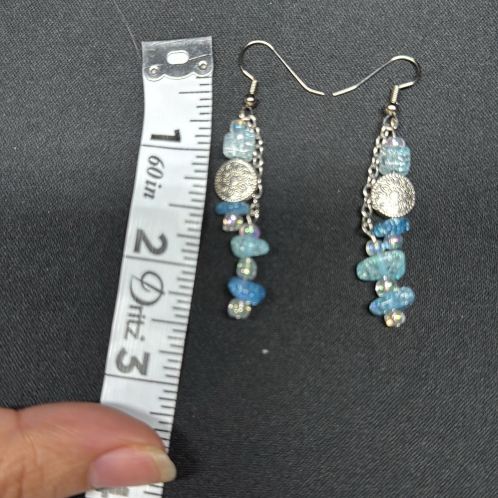 Artisan Handmade Earring and Bracelet Set - Picture 6 of 7